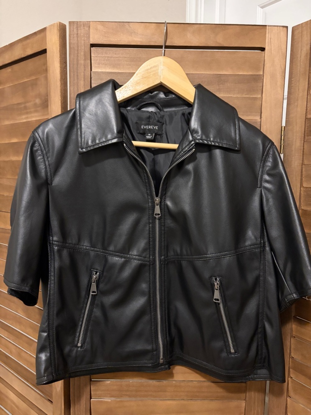 Evereve Black Faux Leather Short-Sleeve Zip Front Jacket